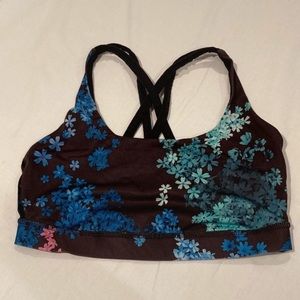 Lululemon energy bra